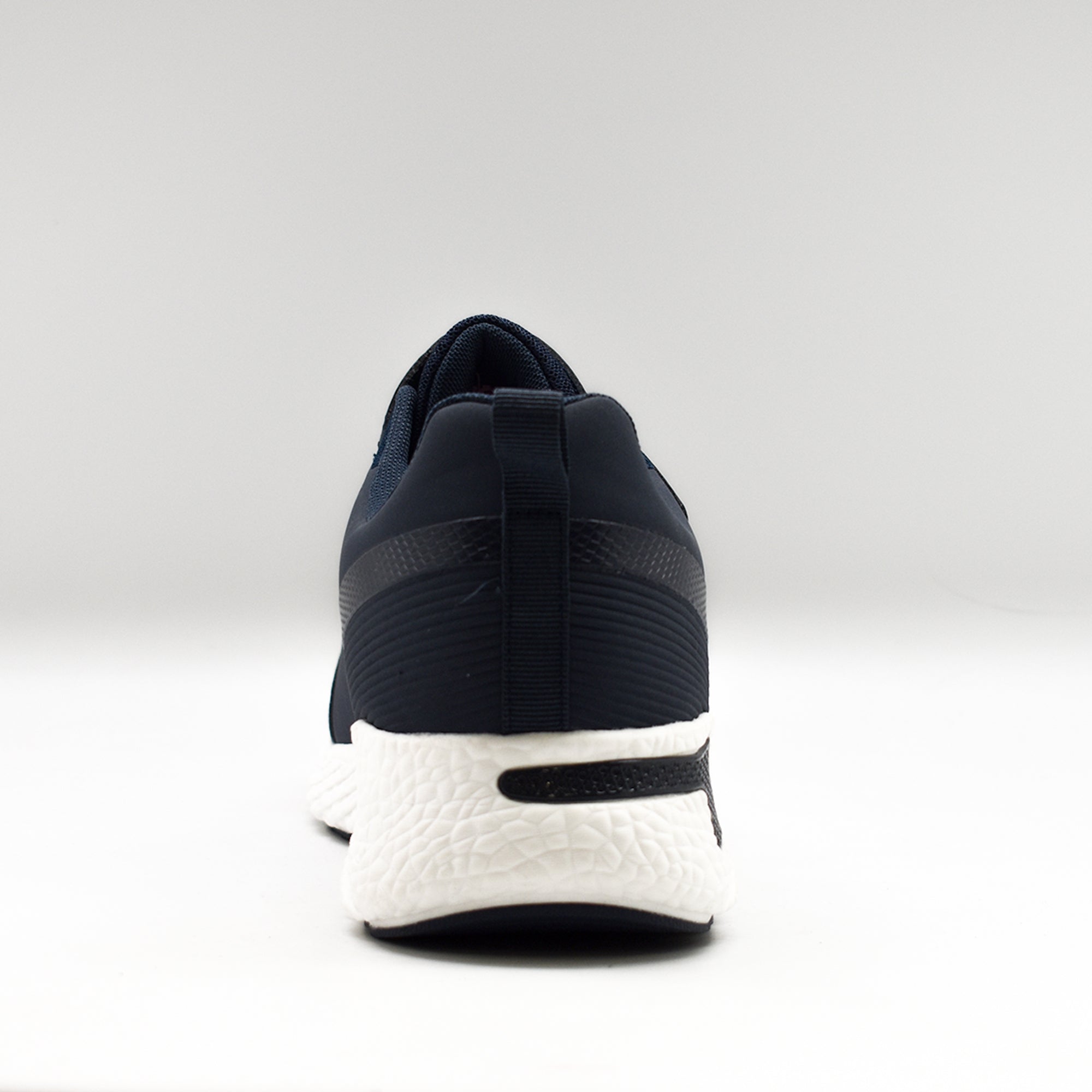 Zapato deportivo con velcro Sglobo