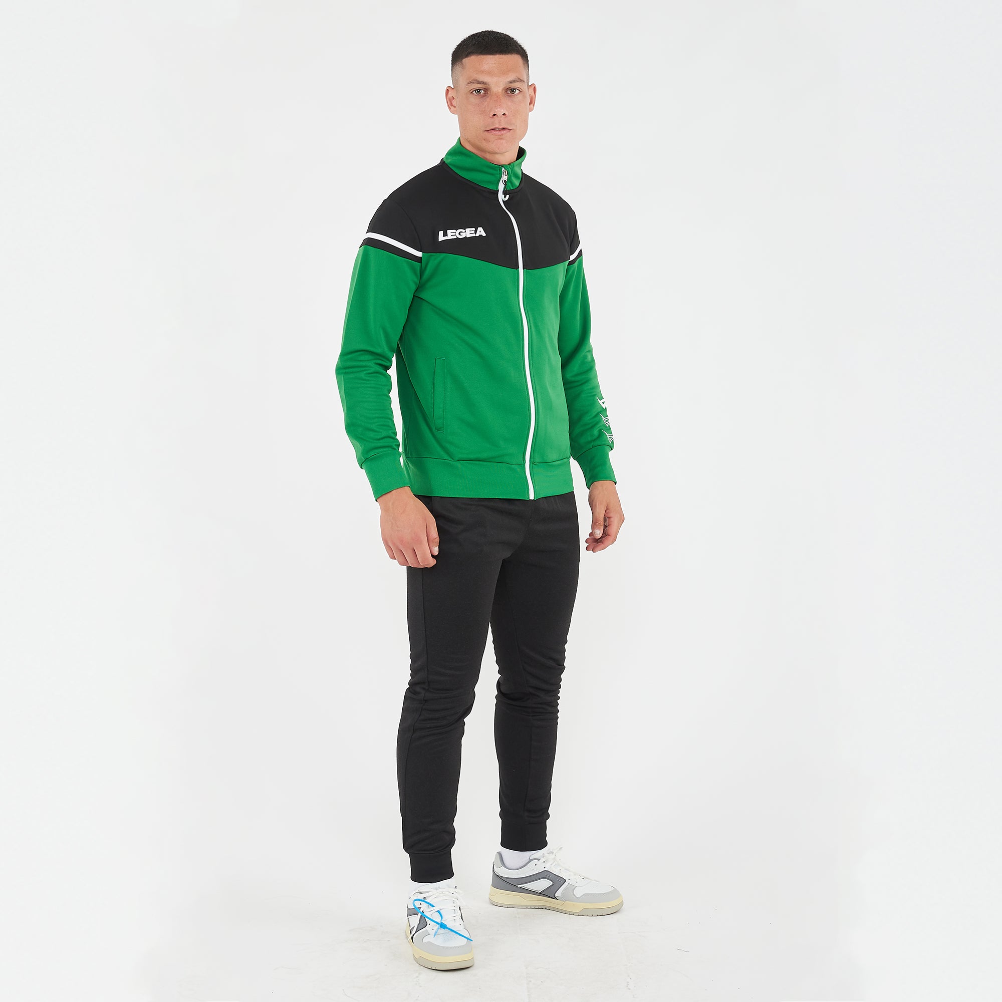 Sender trekking jacket in lightweight polyester