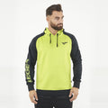 Sudadera con capucha almacenada
