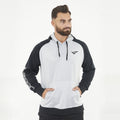 Sudadera con capucha almacenada