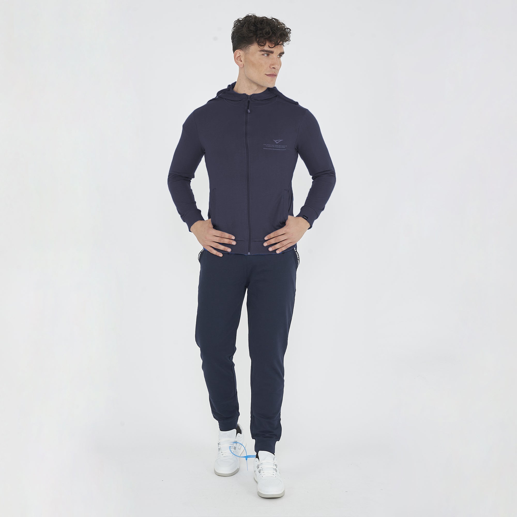 Felpa leggera in cotone con zip e cappuccio Raya