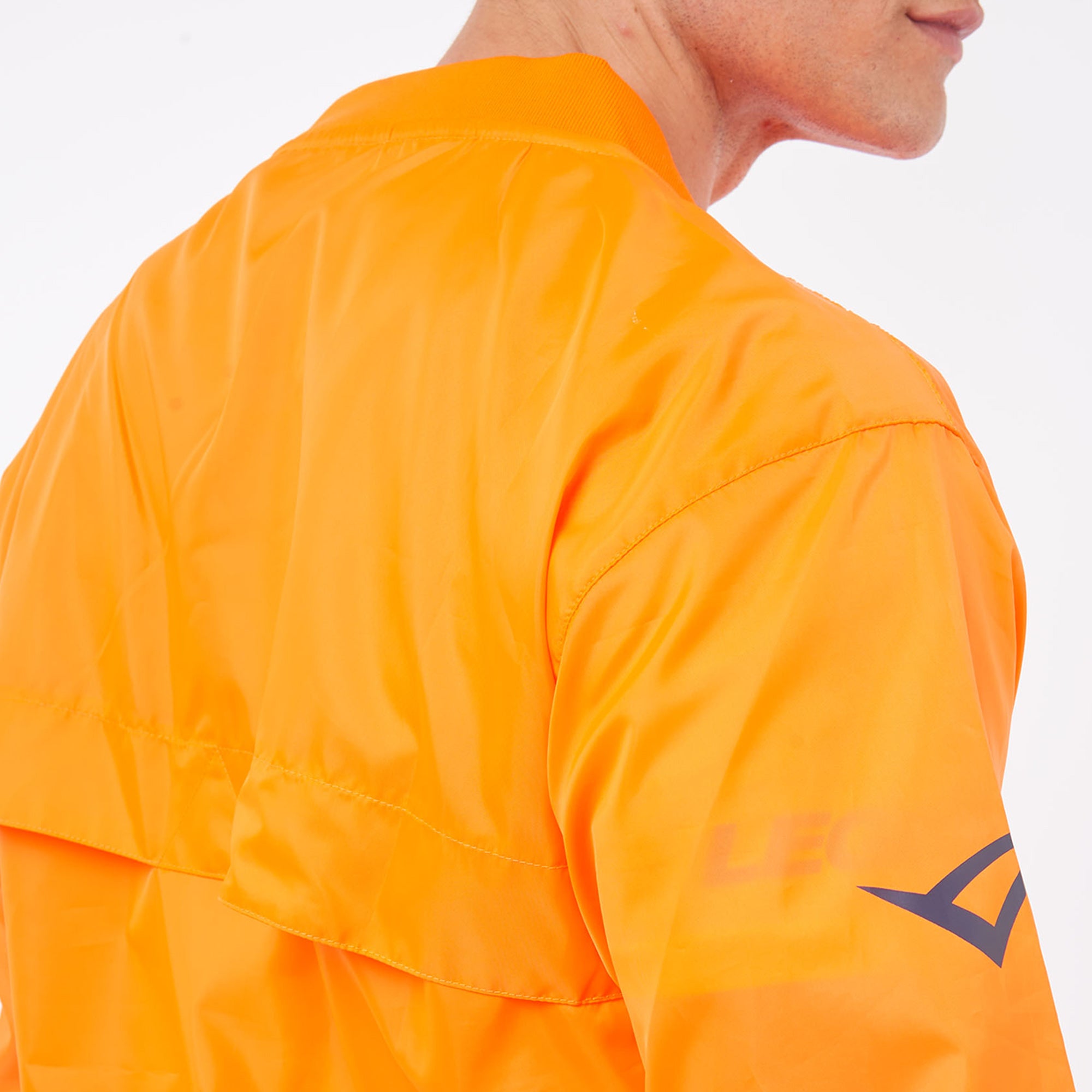 regenjas-buiten-RAIN-JACKET-ANDALUSIA