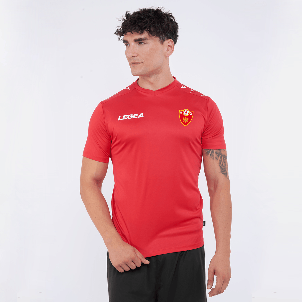 Czerwona koszulka treningowa - Montenegro