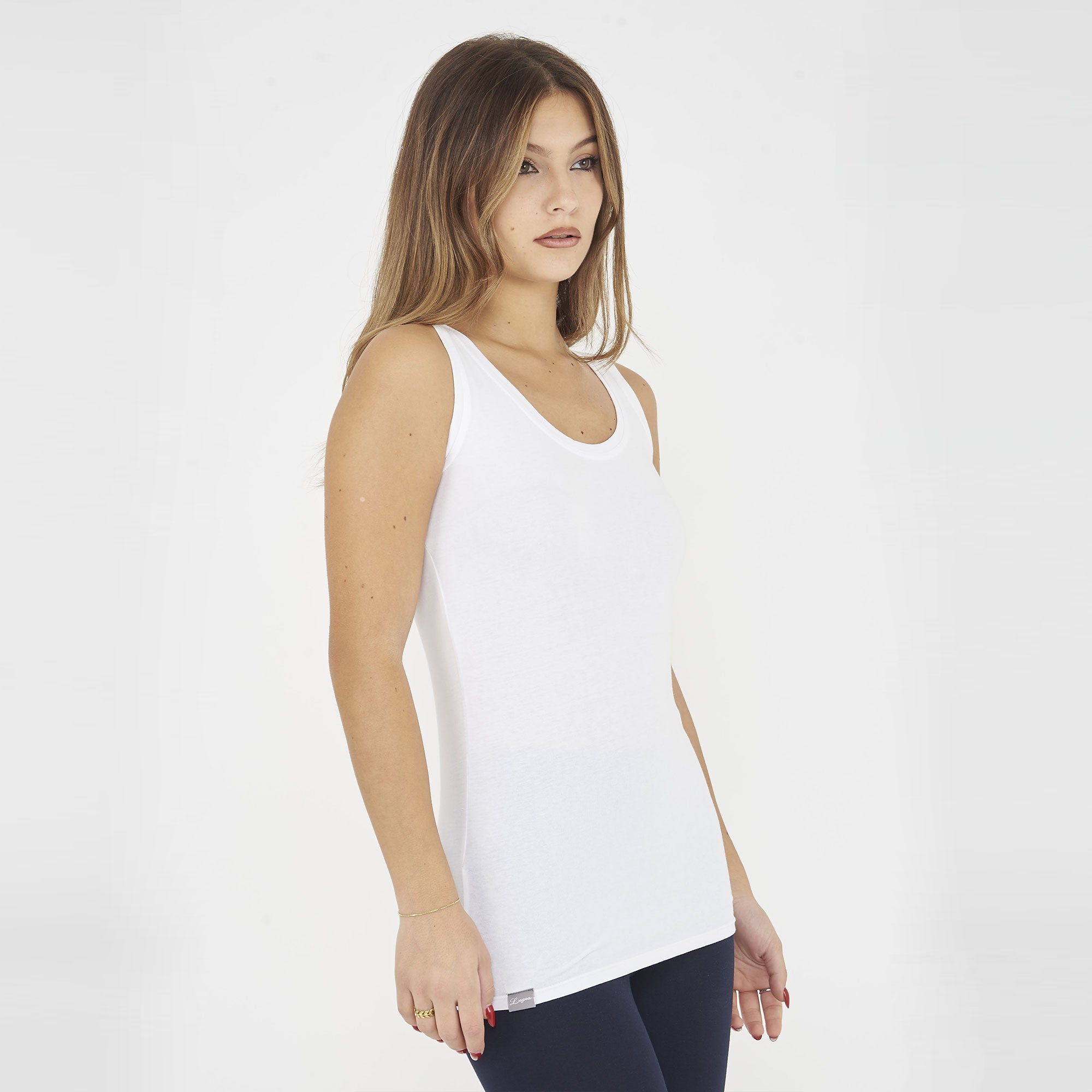 Bredskulret singlet i bomuld Raita