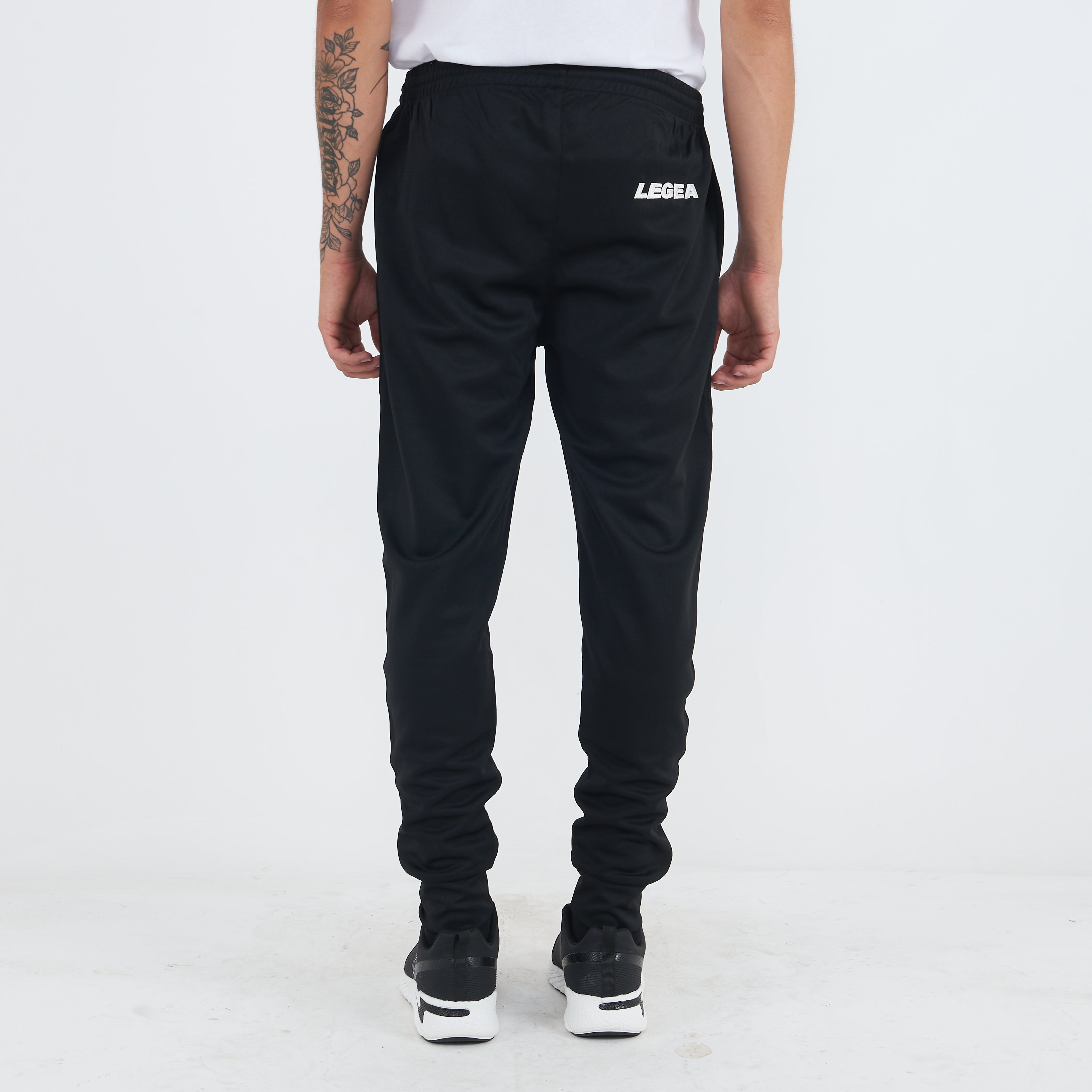 Pantalones deportivos negros de Kobe