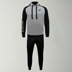 Chándal deportivo completo almacenado