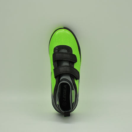 Bota de fútbol Delta